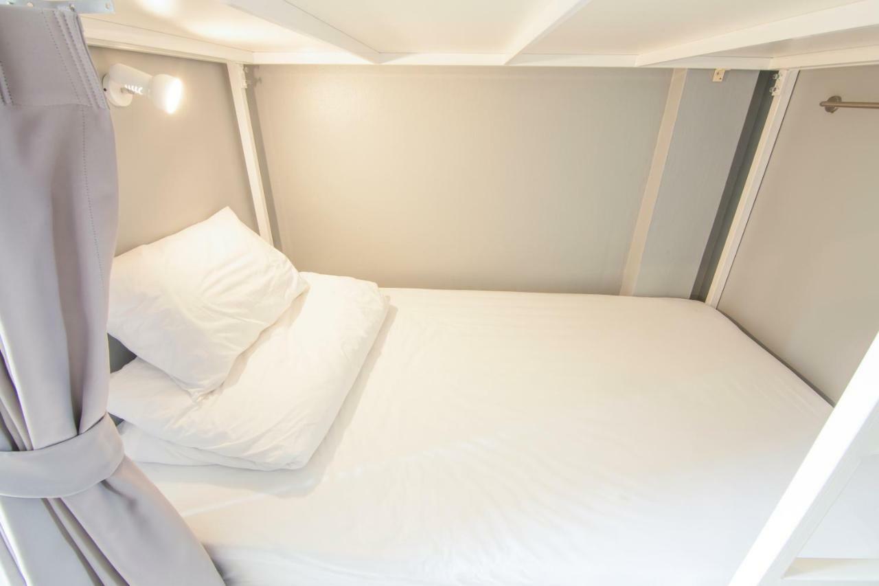 Ekanake Hostel Bangkok Extérieur photo